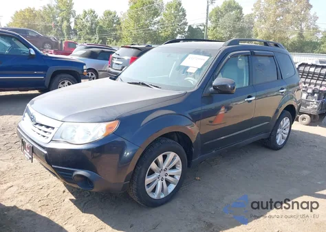 2011 Subaru Forester 2.5X Premium z USA, uszkodzony, nr VIN JF2SHADC2BH701690